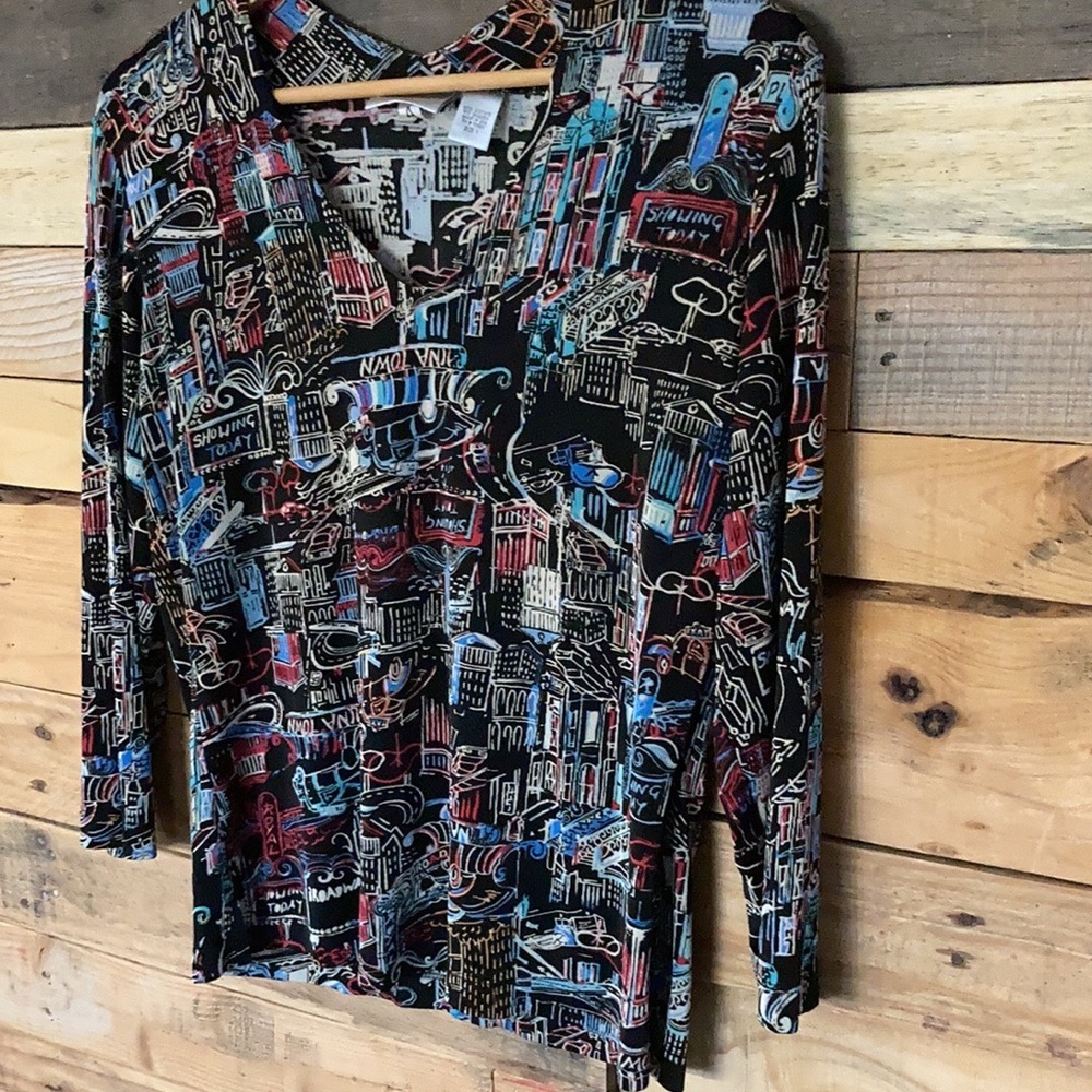 CHICO’S TRAVELERS  sweater top - Picture 2 of 6